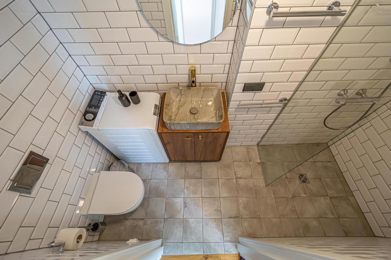 Ministerija Loft Apartment With Parking & Ac Kaunas Exterior photo