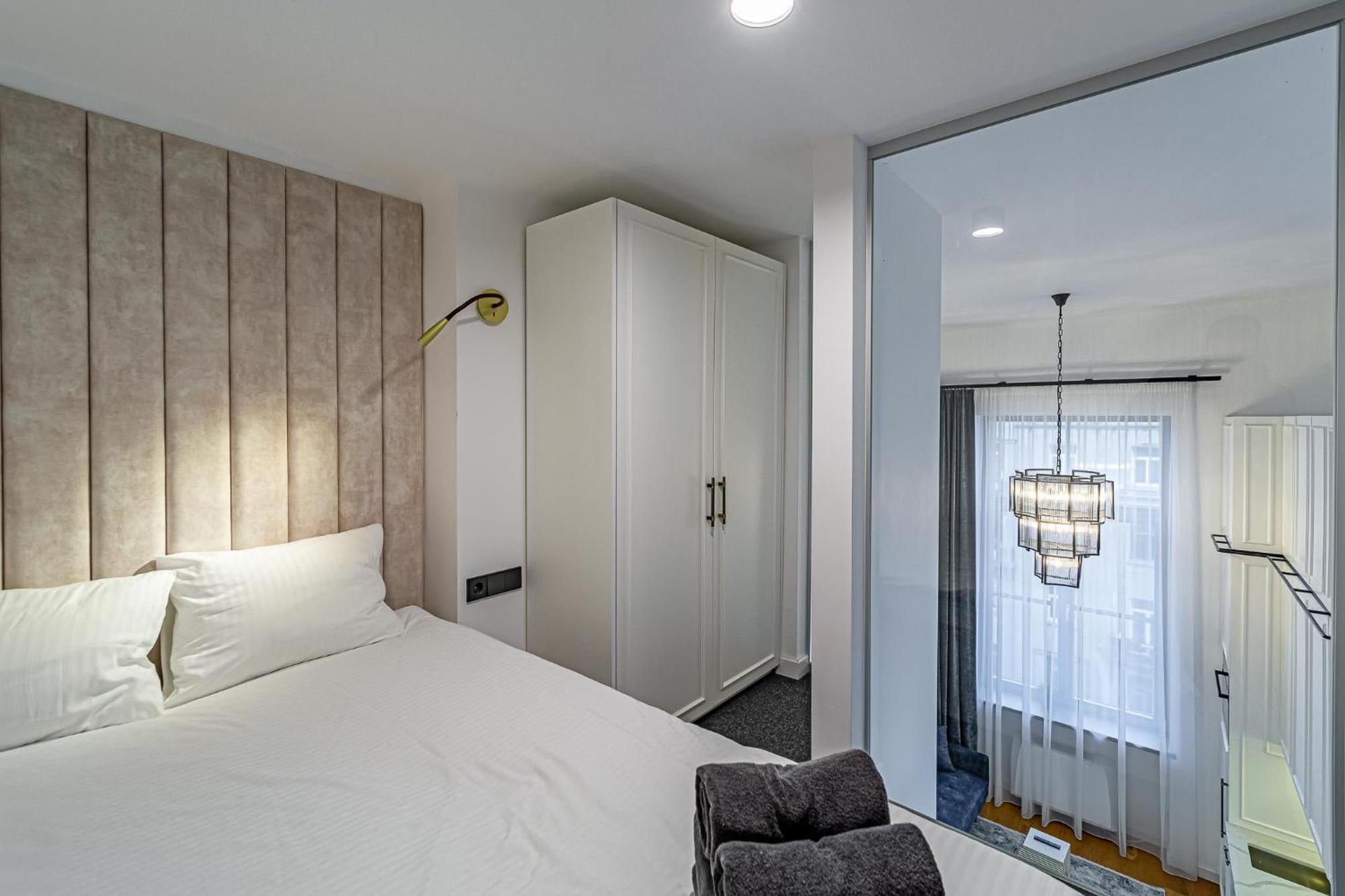 Ministerija Loft Apartment With Parking & Ac Kaunas Exterior photo